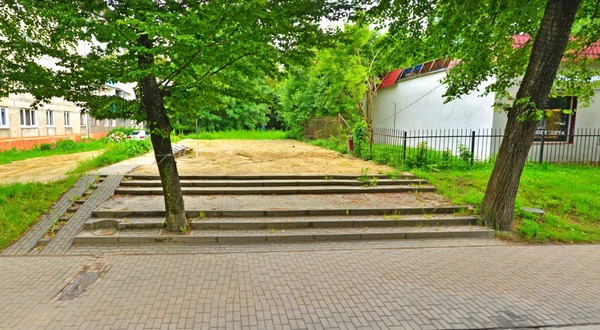 Купить  торговое помещение