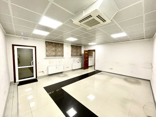 Снять  помещение свободного назначения