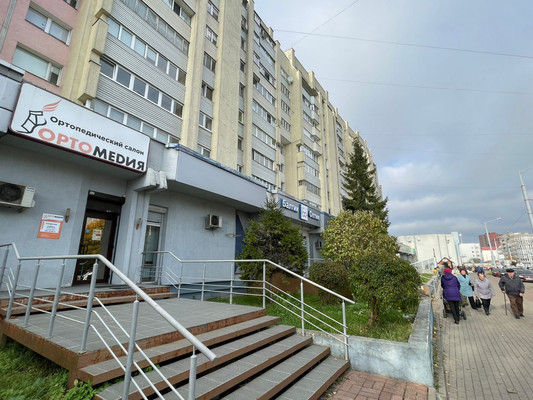 Снять  торговое помещение